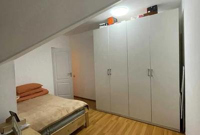 Apartament cu 3 camere decomandat în Central - 4