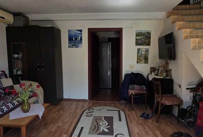 Casă cu 4 camere în Ferentari - 1