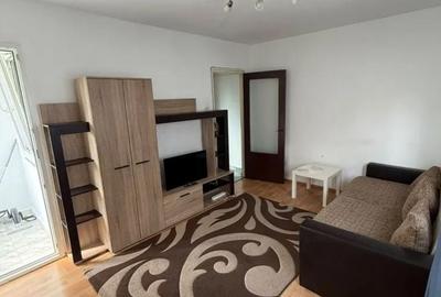 Apartament cu 2 camere decomandat în Baba Novac