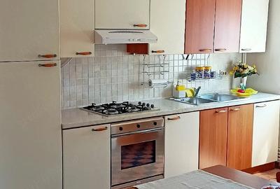 Apartament cu 3 camere semidecomandat în Olimpia-Stadion - 4