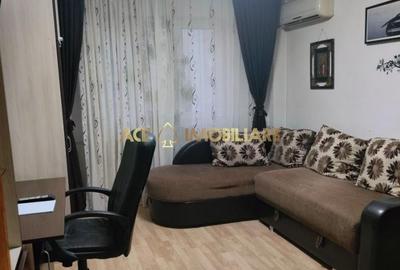 Apartament cu 2 camere semidecomandat, mobilat în Tei - 1