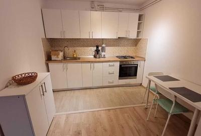 Apartament cu 2 camere decomandat în Exterior Vest