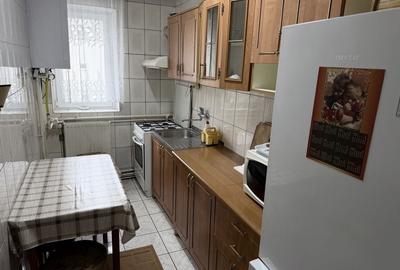 Apartament cu 3 camere în Central - 1