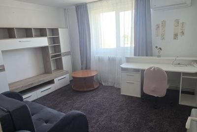 Apartament cu 2 camere decomandat, mobilat în Hala Centrală - 2