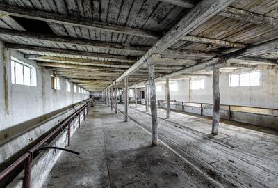 Spațiu industrial, de 3,047 mp, în Mândruloc - 2