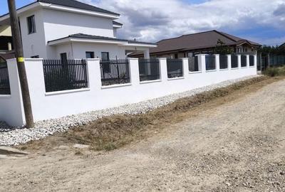Casă cu 4 camere în Sânmartin