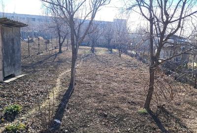 Casă cu Teren 600 Mp în Central
