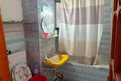 Apartament cu 2 camere semidecomandat în Piața