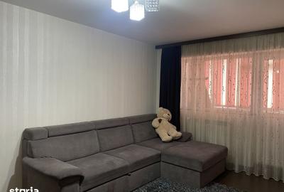 Apartament cu 2 camere decomandat în Malu Roșu