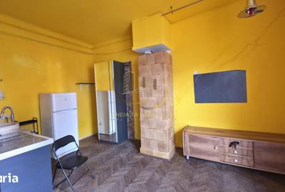 Casă cu 3 camere cu Teren 400 Mp în Andrei Mureșanu