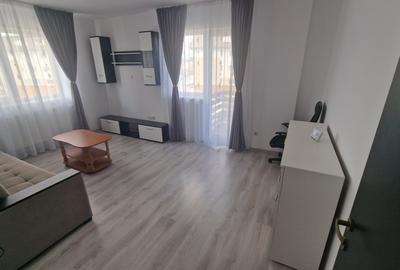Apartament cu 2 camere decomandat în Sânpetru