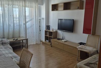 Garsonieră decomandată în Vitan