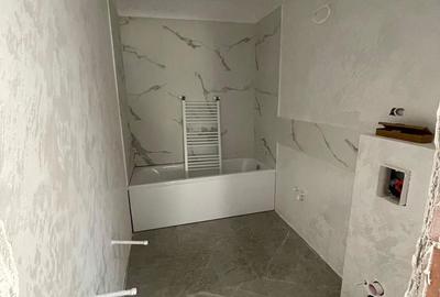 Apartament cu 2 camere semidecomandat în Central - 1