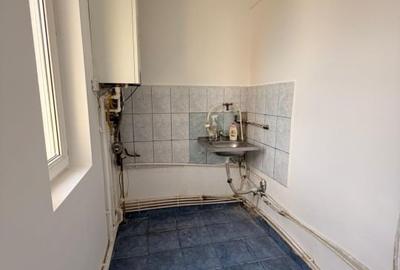 Apartament cu 2 camere semidecomandat în Central - 14
