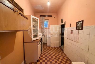 Casă individuală cu 3 camere cu Canalizare în Dâmbul Rotund - 4