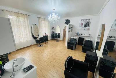 Spațiu comercial, de 196 mp, în Central - 1
