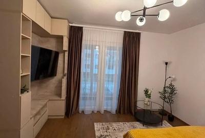 Garsonieră decomandată în Apărătorii Patriei