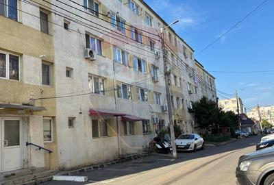 Apartament cu 3 camere semidecomandat, mobilat în Central - 16