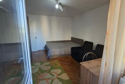 Garsonieră decomandată în Girocului - 3