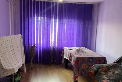 Apartament cu 4 camere decomandat în Central - 12
