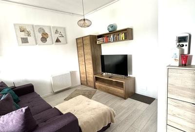 Apartament cu 3 camere decomandat în Băneasa - 6