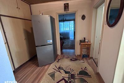 Apartament cu 3 camere semidecomandat în Central - 6