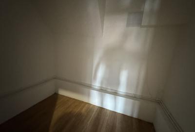 Casă cu 2 camere cu Teren 100 Mp în Ultracentral