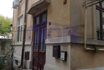 Casă individuală cu 4 camere cu Canalizare în Dacia - 1