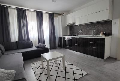 Apartament cu 3 camere decomandat în Cantacuzino