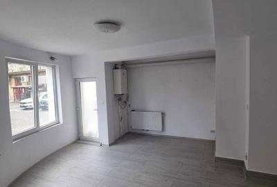 Apartament cu 2 camere decomandat în Ultracentral - 1