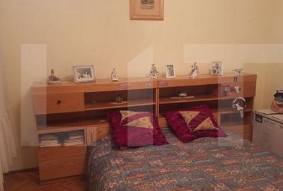 Casă cu 4 camere în Central