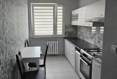 Apartament cu 2 camere decomandat în 1 Decembrie 1918 - 3
