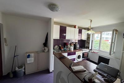 Apartament cu 2 camere semidecomandat în Apărătorii Patriei - 11