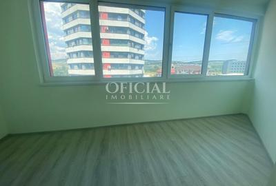 Apartament cu 3 camere semidecomandat, mobilat în Florești - 9