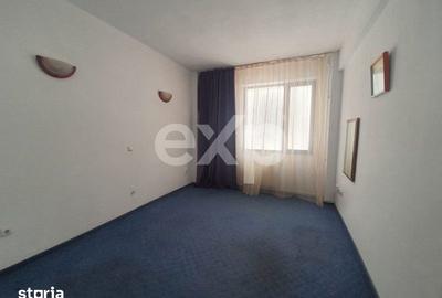 Spațiu comercial, de 20 mp, în Central