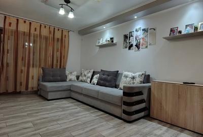Apartament cu 2 camere decomandat, mobilat în Central