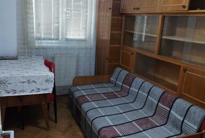 Apartament cu 4 camere decomandat în Central - 3