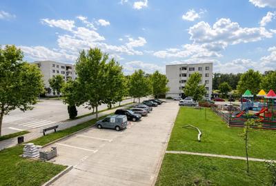 Apartament cu 2 camere semidecomandat în Băneasa