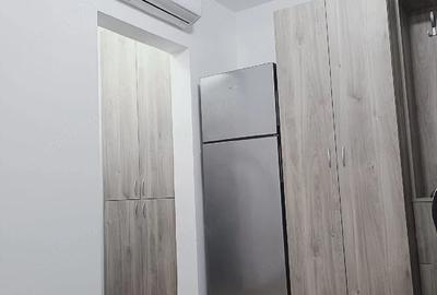 Apartament cu 2 camere decomandat în Sărari