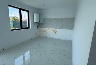 Casă cu 4 camere cu Teren 315 Mp în Vidra