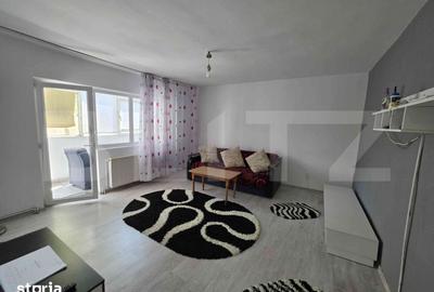Apartament cu 4 camere decomandat în Micro 4 - 2