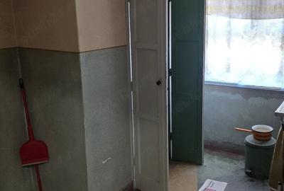 Apartament cu 2 camere semidecomandat în Ultracentral