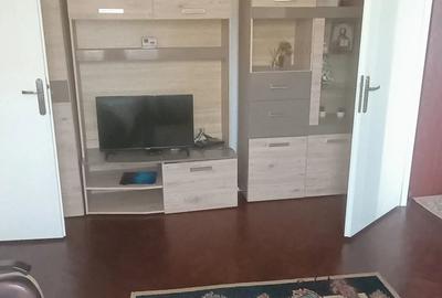 Apartament cu 2 camere semidecomandat în Central - 3