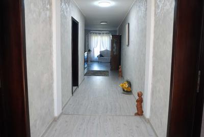 Casă cu 4 camere în Răducăneni - 14