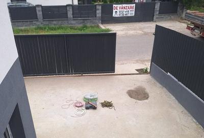 Casă cu 3 camere în Bârnova