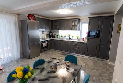 Casă cu 3 camere în Tărlungeni - 3