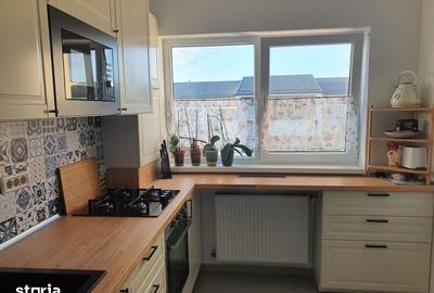 Apartament cu 3 camere în Tractorul - 7