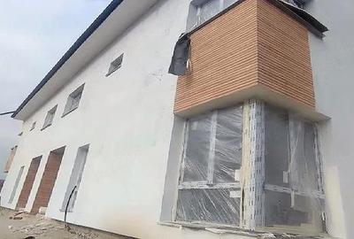 Casă cu Teren 300 Mp în Dâmbul Rotund - 2