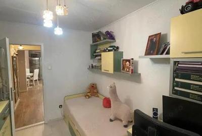 Apartament cu 3 camere decomandat în Republicii - 5