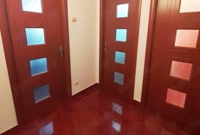 Apartament 2 camere decomandat Eroii Revolutiei - 3